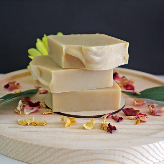 Papaya and Turmeric Soap with Sweet and Fruity Scent